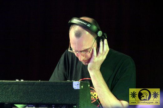 DJ Commander K (D) and DJ Peanut Vendor (D) 8. Riverside Stomp - Reduit, Mainz-Kastel 02. Juni 2012 (2).JPG